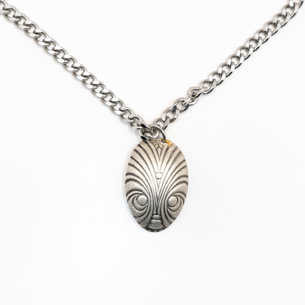 Collier artisanal en couvert recyclé Gemma